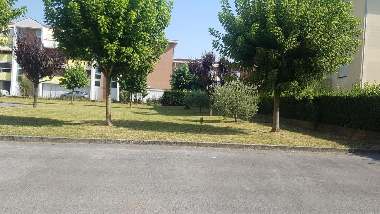 La Casa Di Dalila Lejlighed Santa Croce sullʼ Arno Eksteriør billede